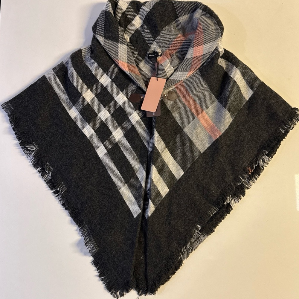 NWT Modena One Size Poncho Cape Hook Toggles Blue Plaid Fringe